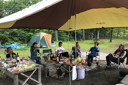 �[����A�L�����v��ֈړ�