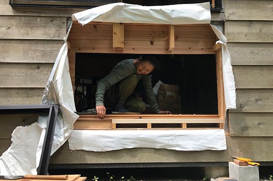 �ǂɌ��𔲂�