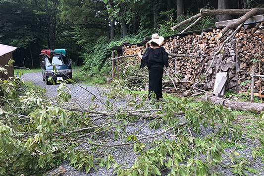 �������܃����h