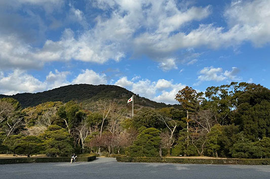 �����L�O�̓�