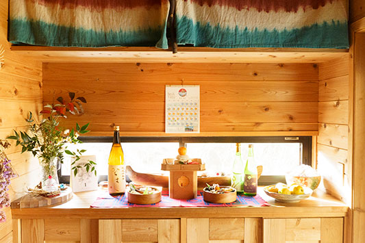 ���ƃJ�k�[���U