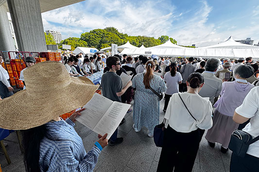 ���a�L�O���T