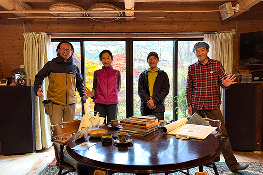 �J�k�[����