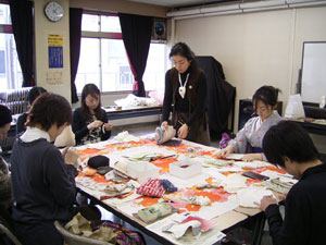 ���[�N�V���b�v�̗l�q