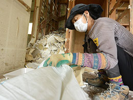 �������x��