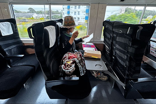 ��ƕ�炷����݂̃N���X